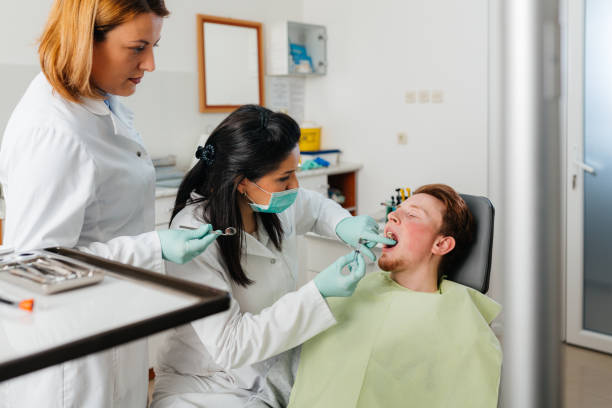 Best Emergency Tooth Extraction in Shoh, IL